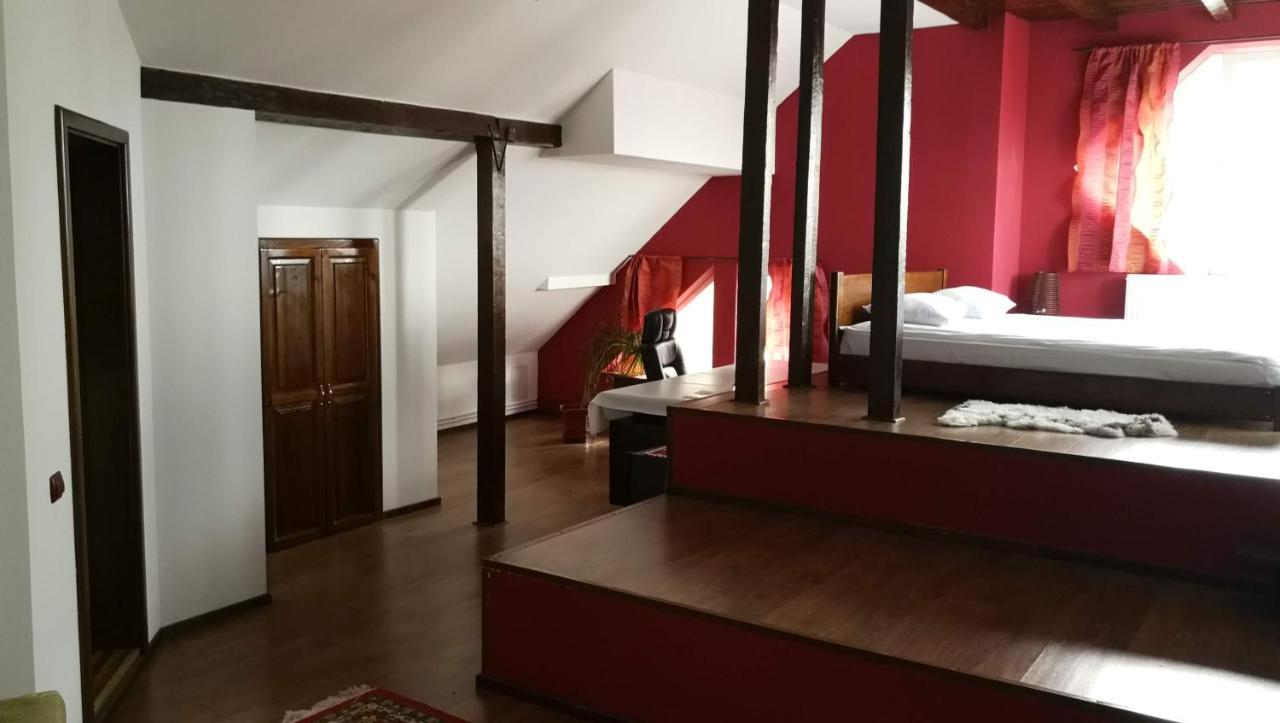 Pension Casa Contelui Rîşnov المظهر الخارجي الصورة